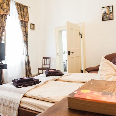 Brukenthal Central Apartments Sibiu Bagian luar foto