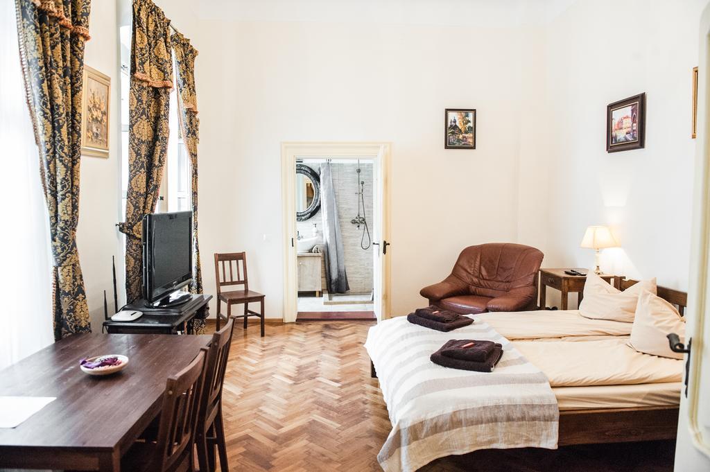 Brukenthal Central Apartments Sibiu Ruang foto